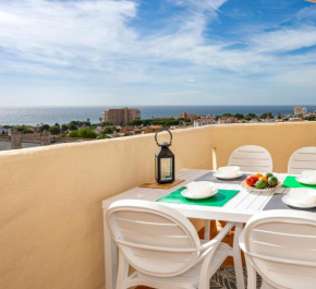 Riviera Gem: Stunning Sea View Terrace